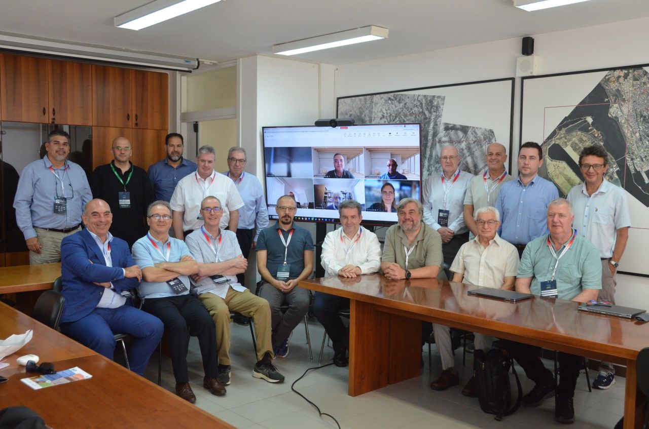 ETLAB researchers at the event